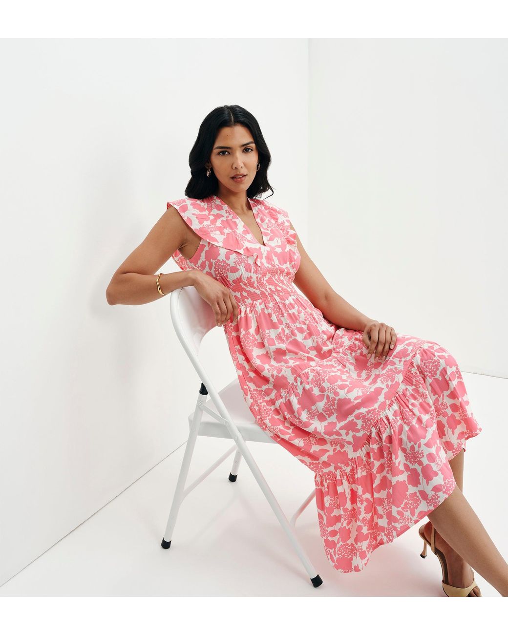 Finery London Pink Mattie Frill Sleeve Empire Waist Tiered Midi Dress