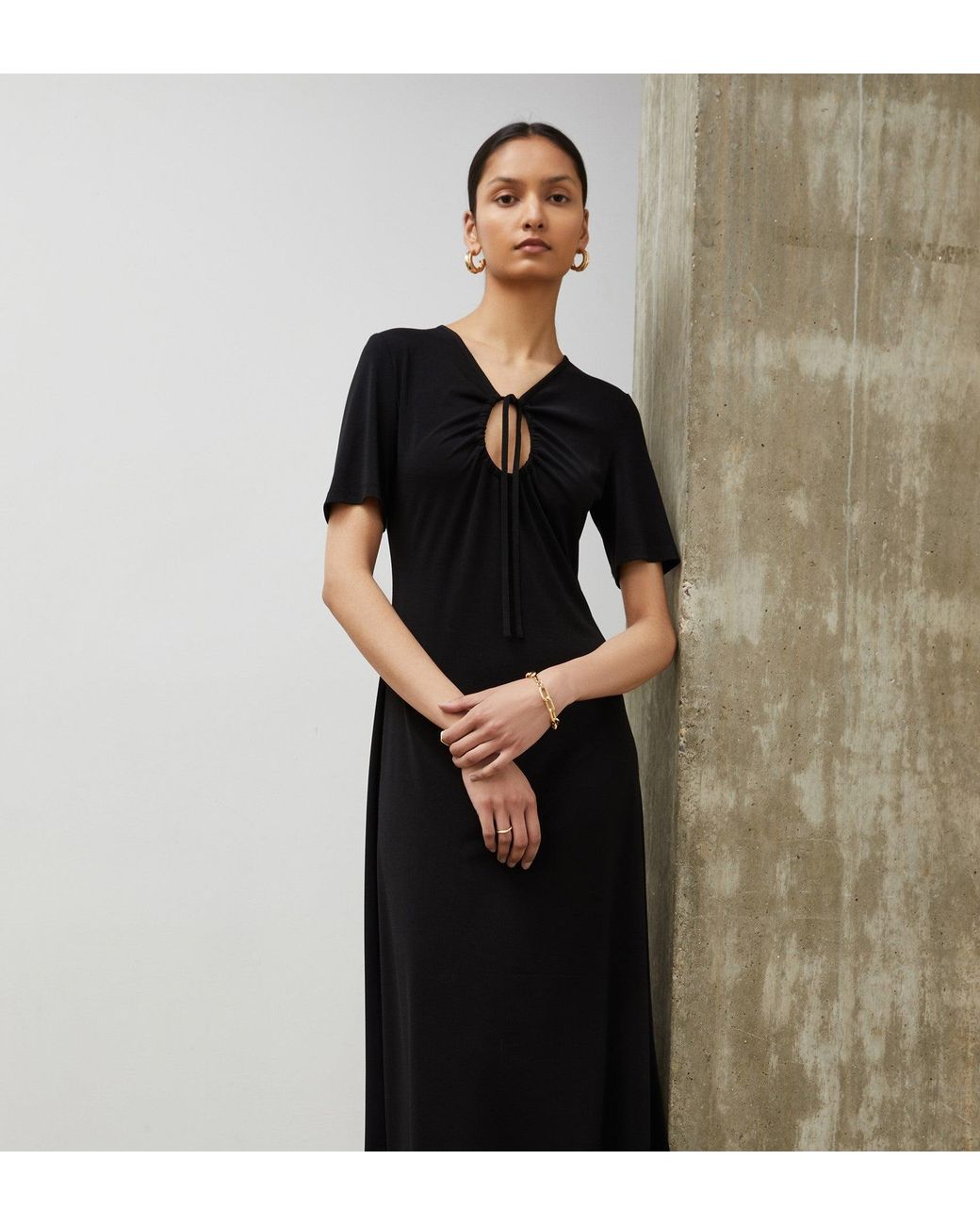 Finery London Black Alice Jersey Crepe Midi Dress