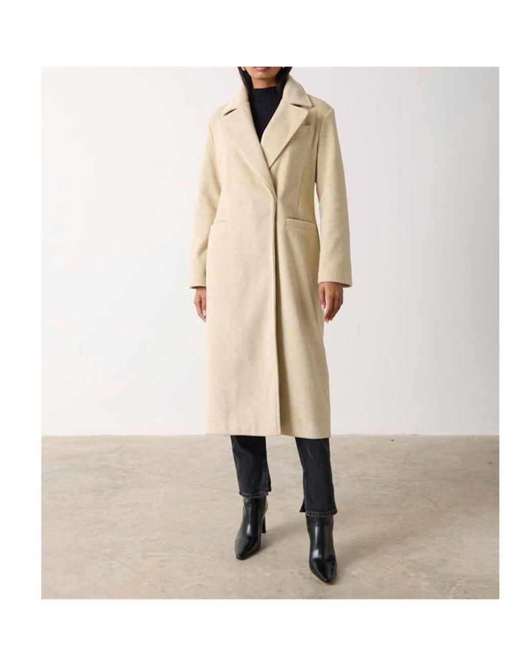 Pretty Lavish Natural Ezra Boxy Collared Long-Sleeve Oversized Fit Overcoat