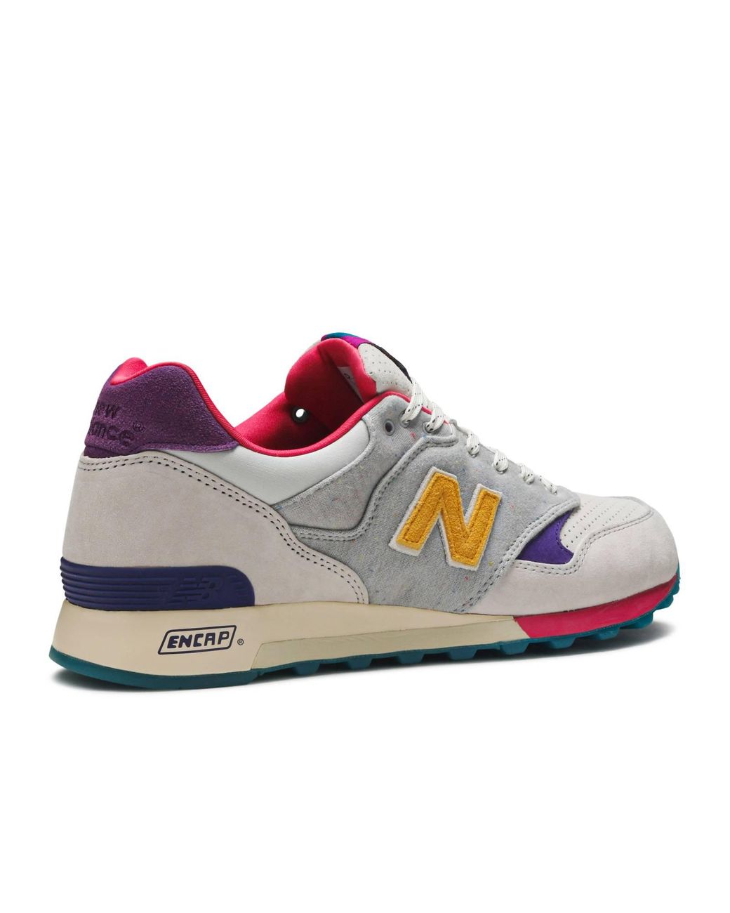 new balance hyprcat