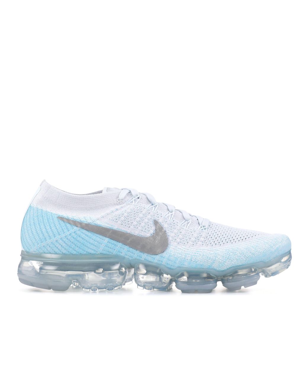 grey and white nike vapormax