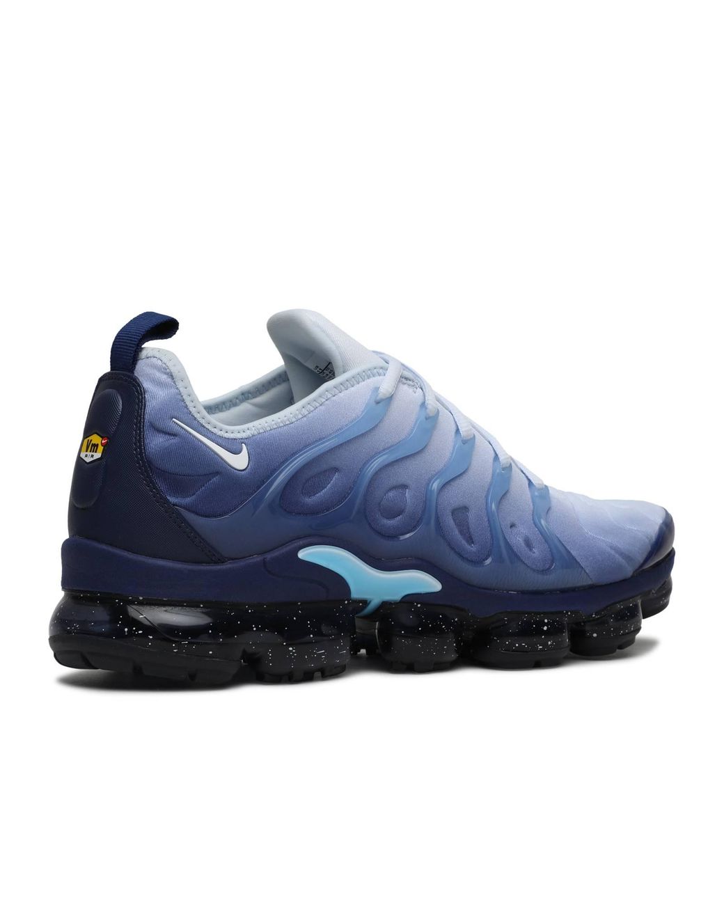 air vapormax plus blizzard
