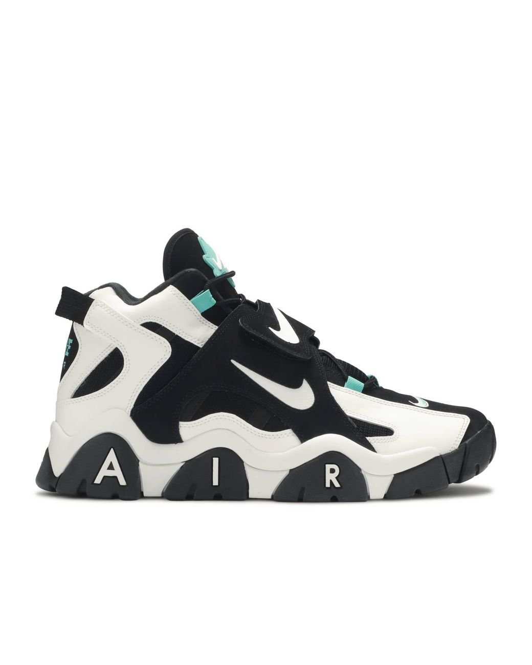 nike air barrage mid sneakers