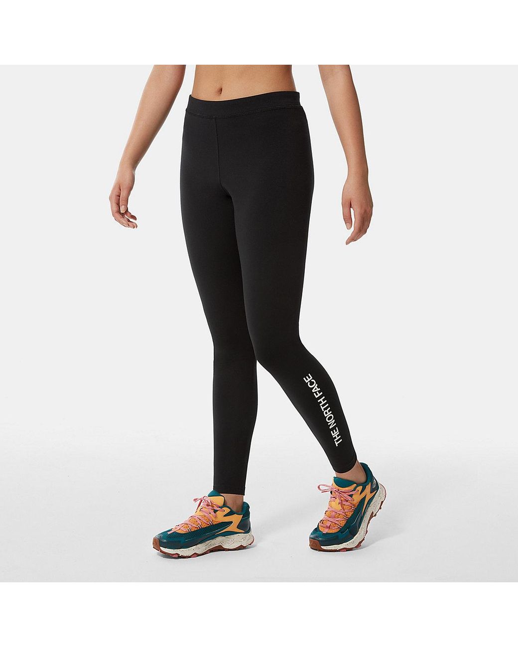 The North Face Zumu Leggings in Black 