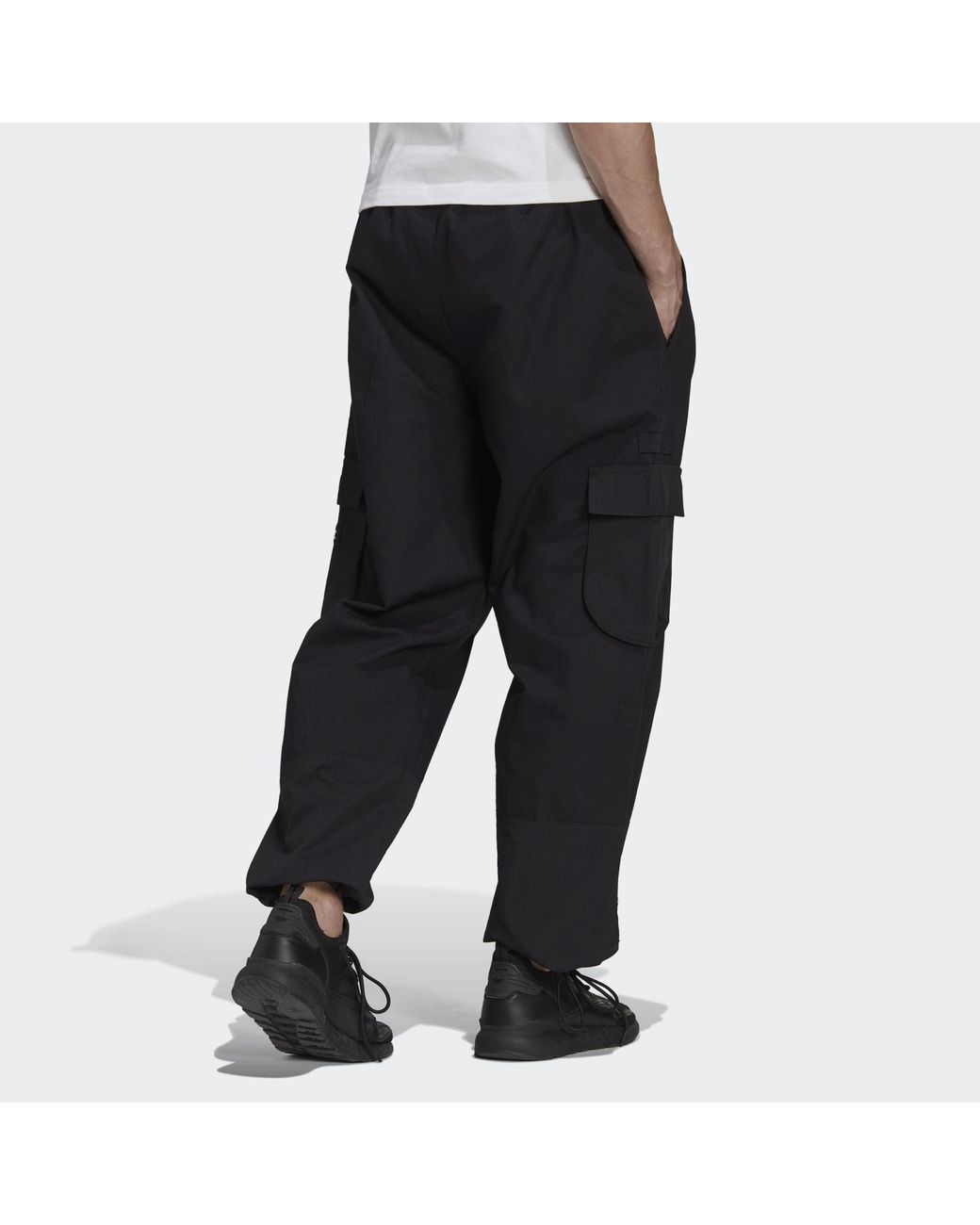 adidas Originals Adventure Cargo Tracksuit Pants in Black for Men | Lyst
