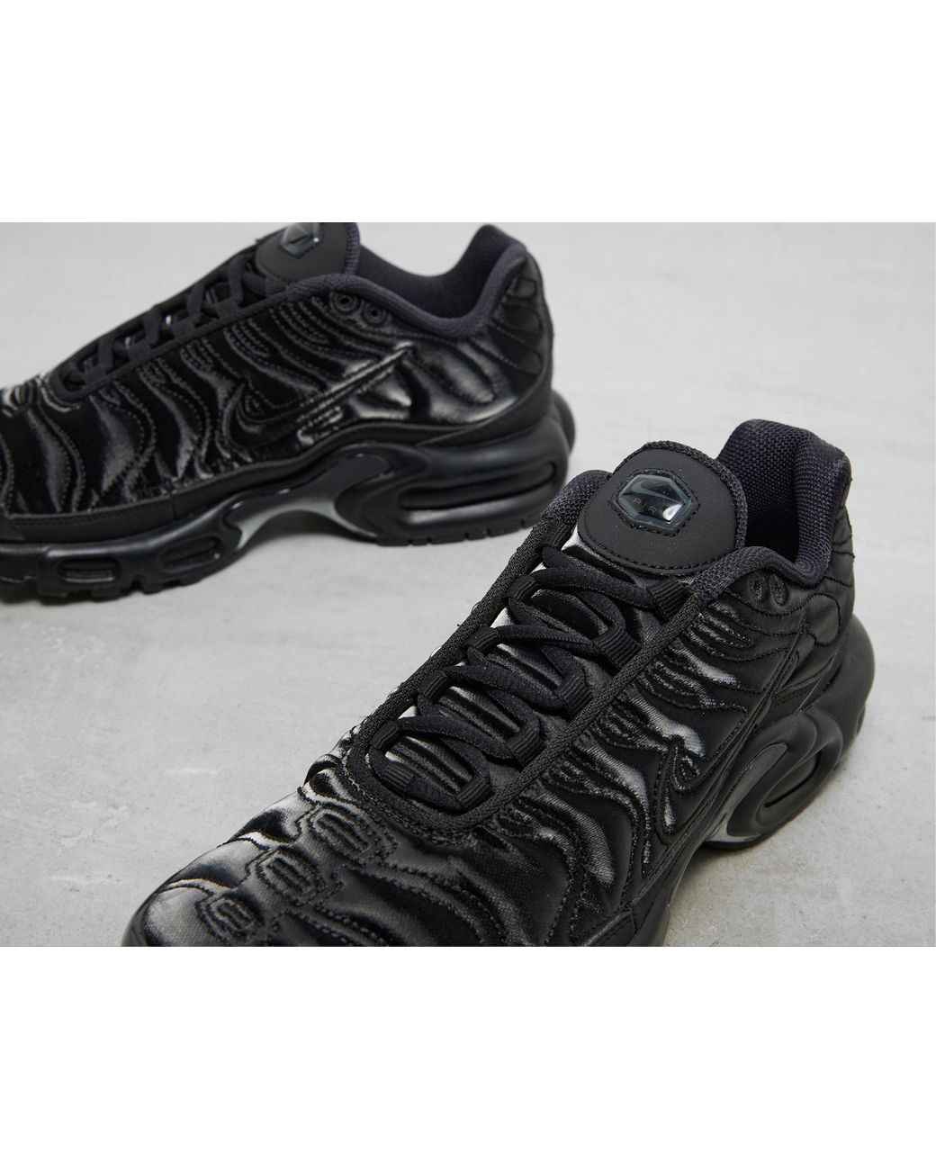 Air max plus shop cena
