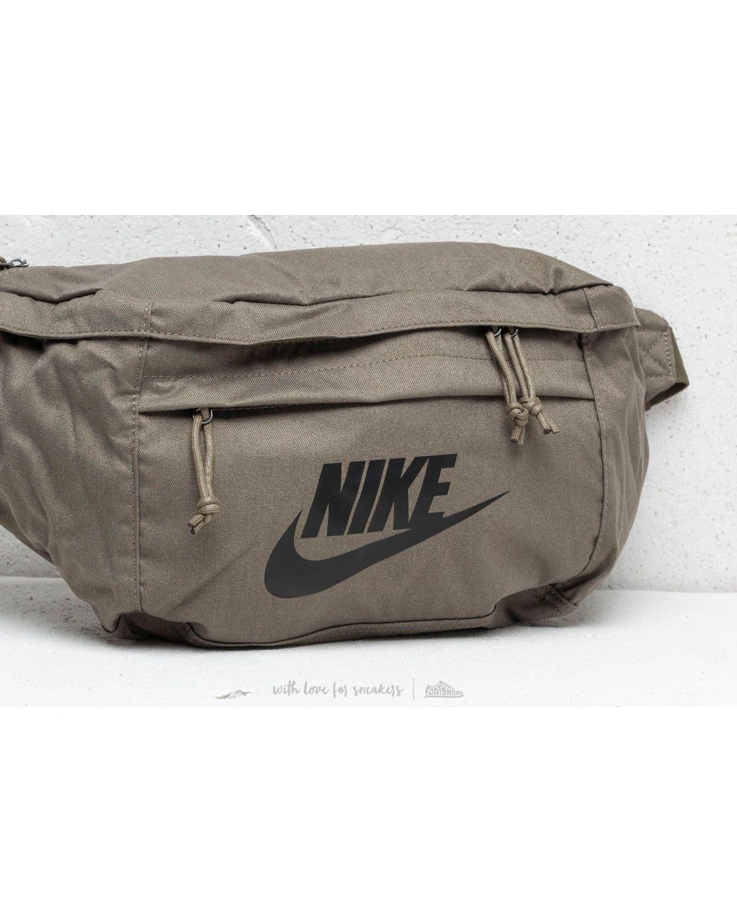 Nike Synthetic Nk Tech Hip Pack Waistbag Olive for Men | Lyst