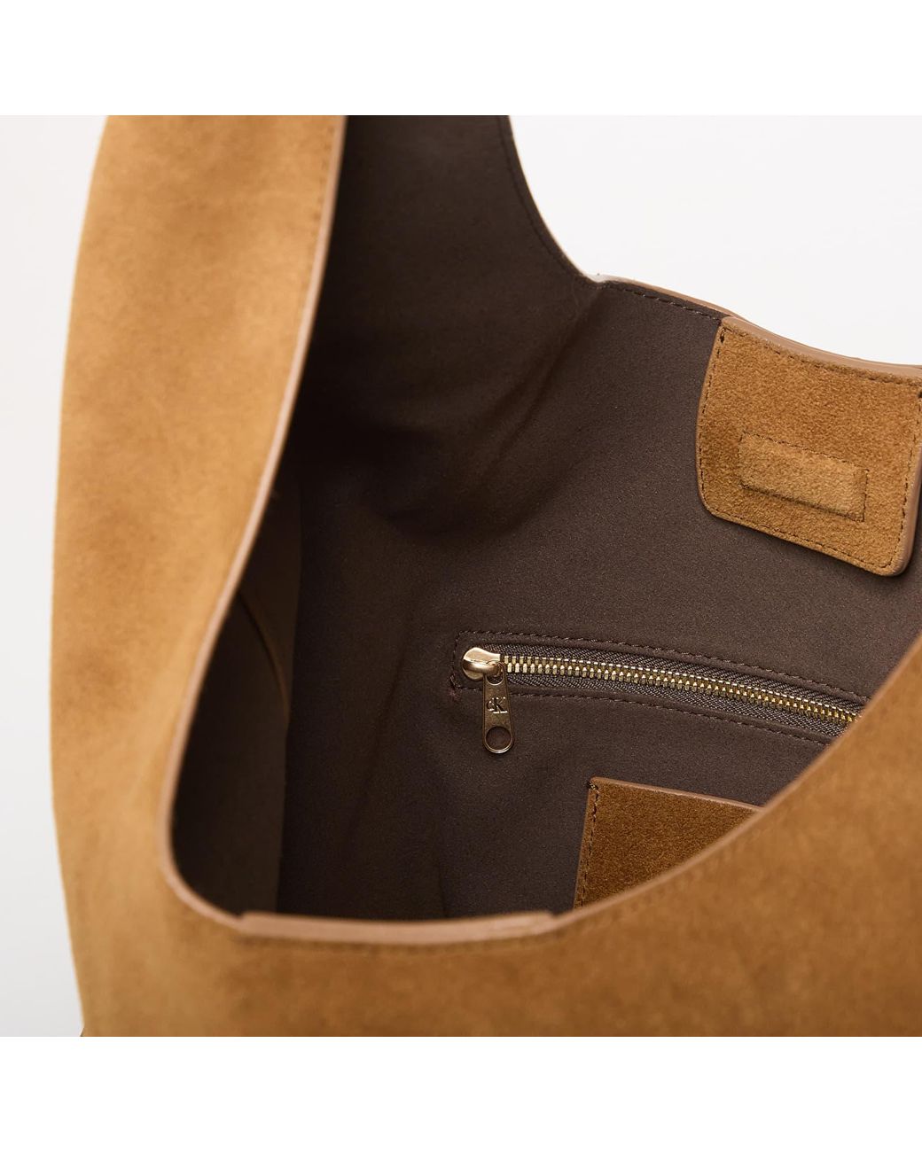 Borsa Slouchy Suede Leather di Calvin Klein in Brown
