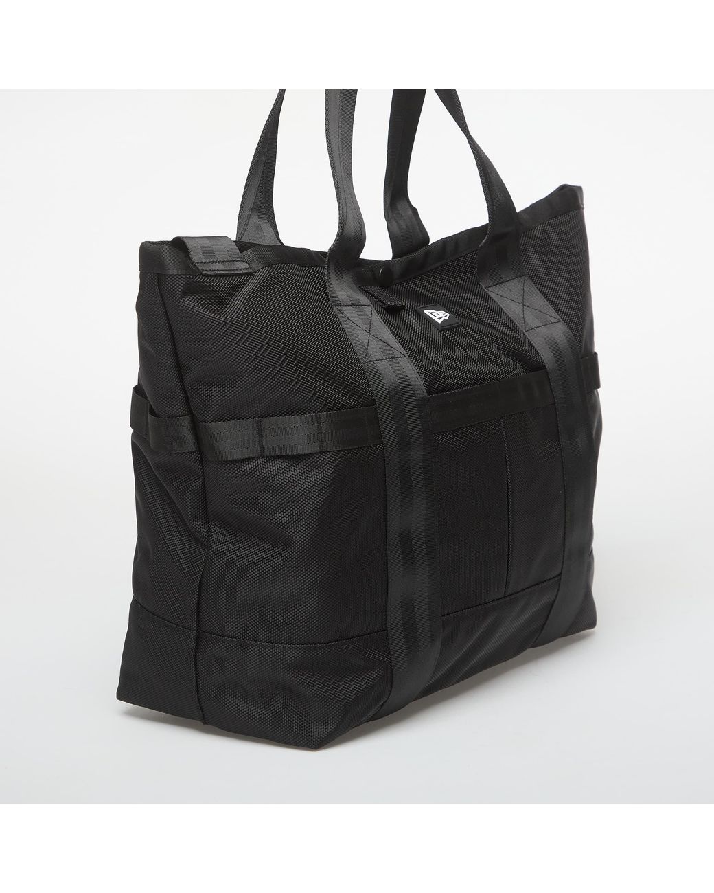 Borsa Utility Tote Bag di KTZ in Black