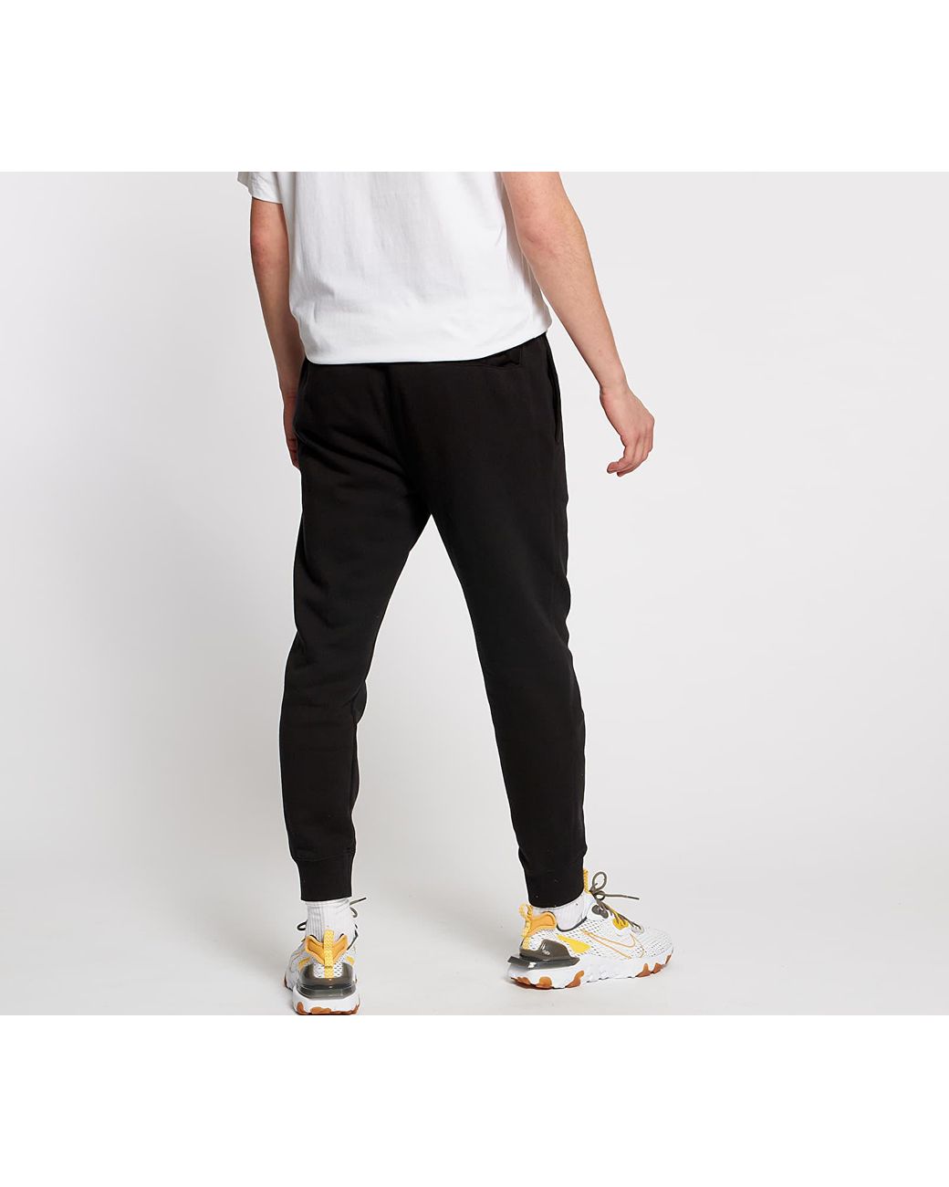 nike sportswear club bb jogger pants