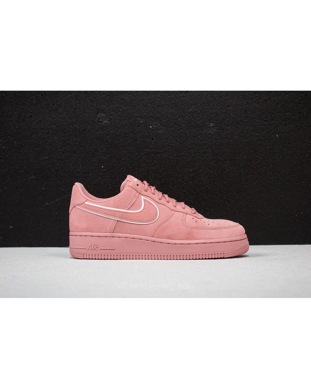 Nike Air Force 1 ́07 Lv8 Suede Red Stardust/ Red Stardust for Men | Lyst