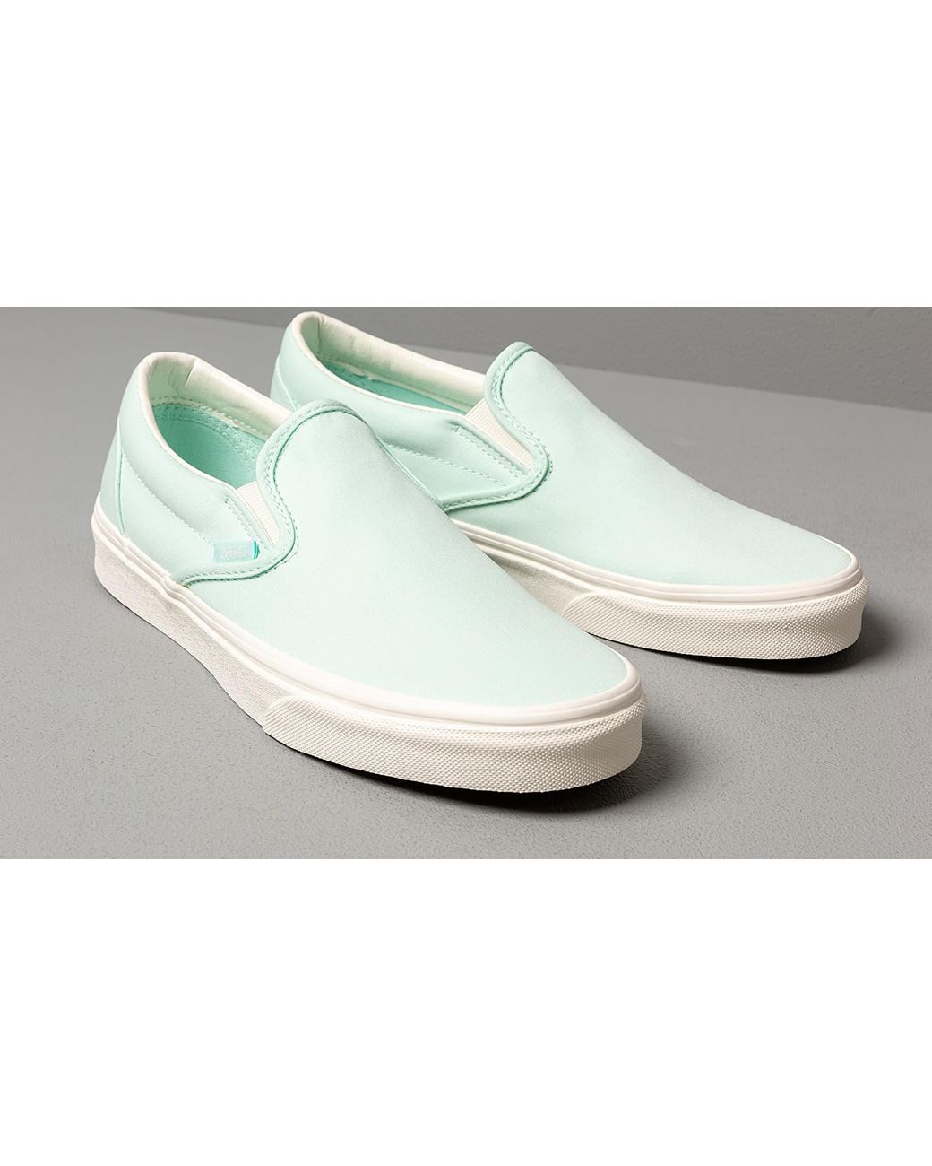 vans brushed twill slip on