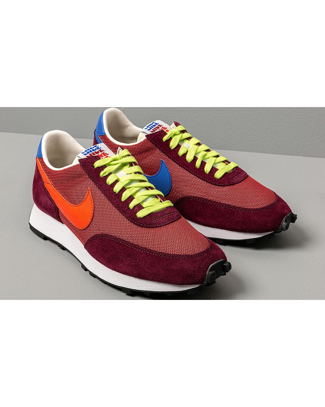 nike daybreak cedar