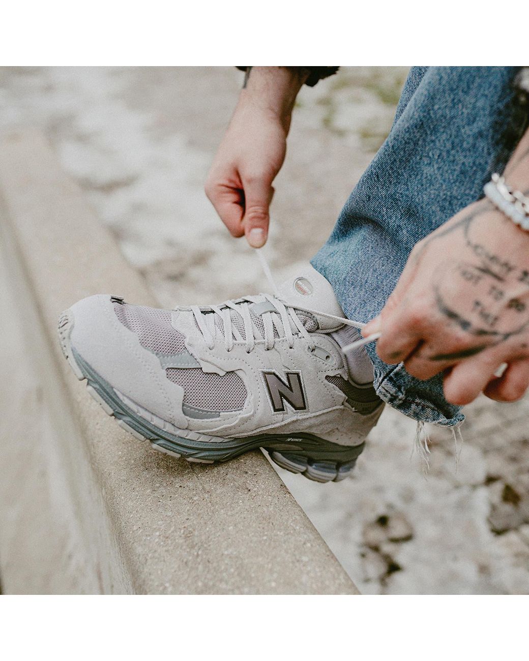 New Balance Gray Sneakers 2002R Slate/ Castlerock Eur
