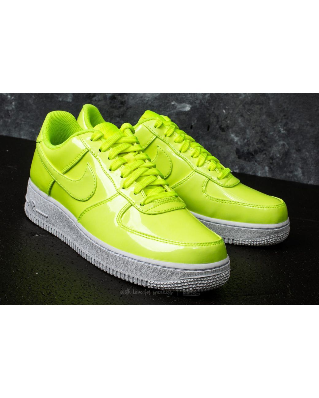 air force 1 uv volt