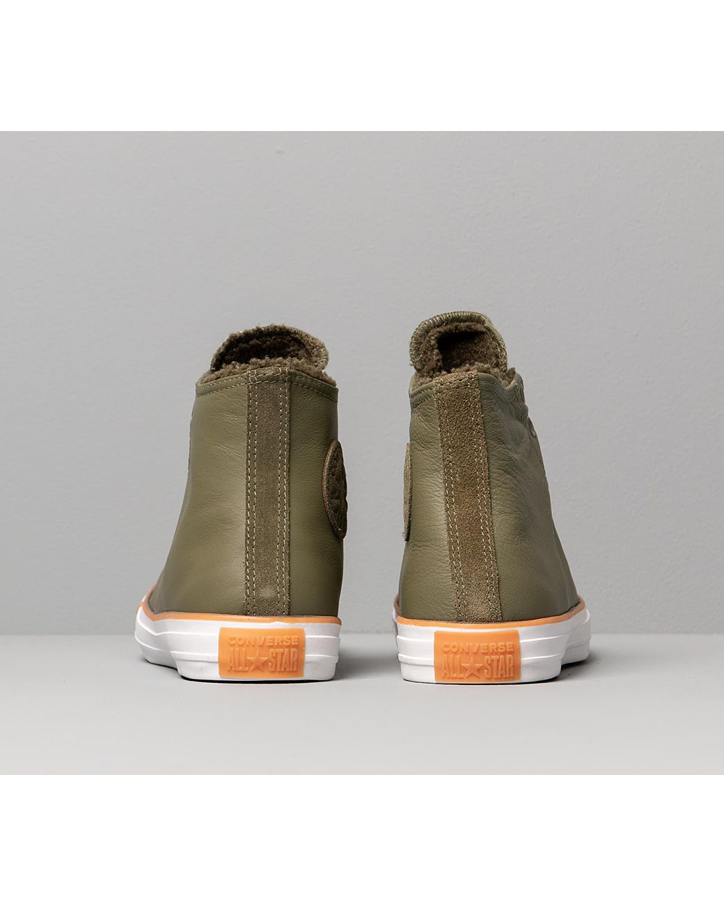 grey shearling converse
