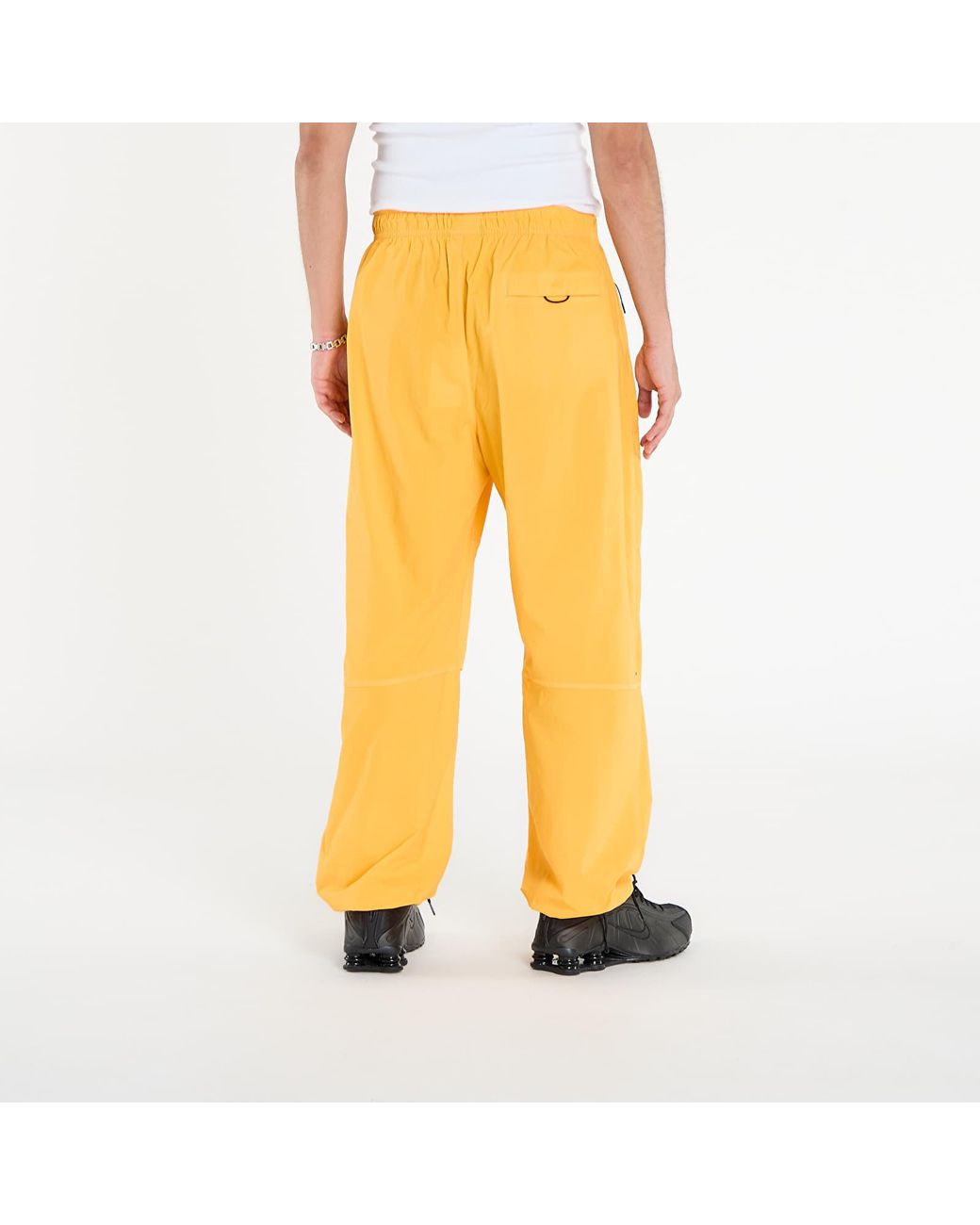 Nike Broeken Tech Woven Pants in het Yellow voor heren