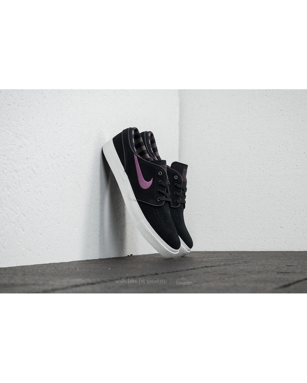 Nike Sb Zoom Stefan Janoski Black/ Pro Purple-ridgerock for Men | Lyst