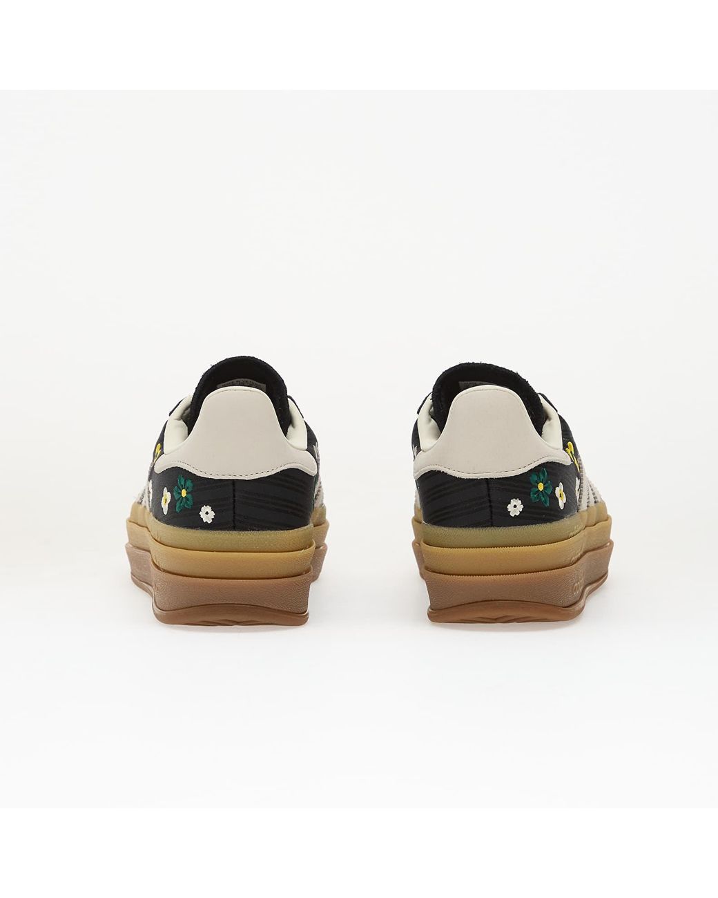 Adidas Originals Sneakers Adidas Gazelle Bold W Core/ Off/ Eqtyel Eur in het Brown