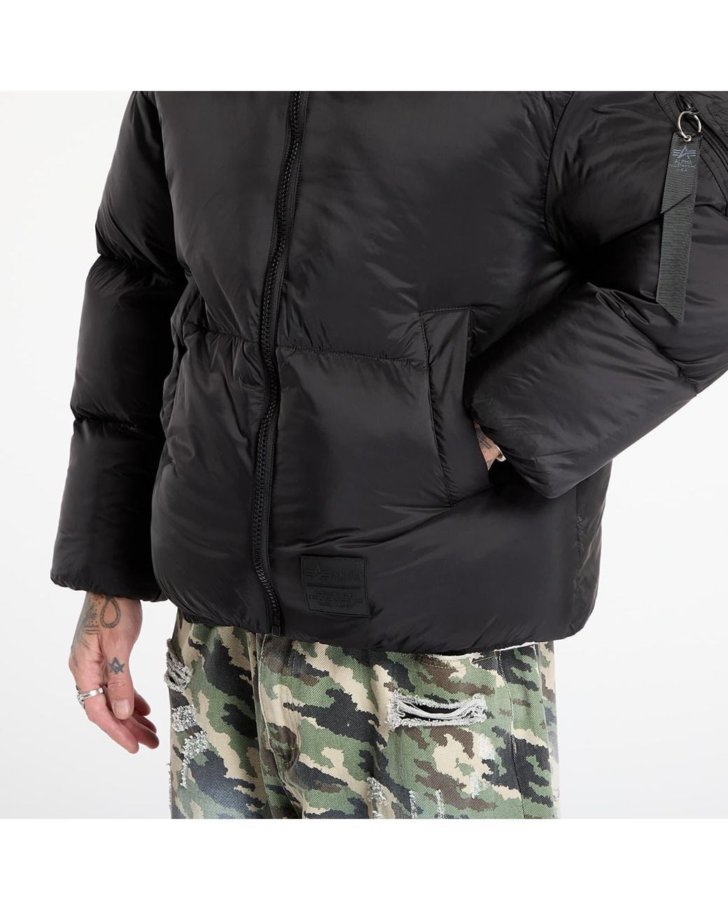 Alpha Industries Black Jacket Cloud Puffer Bomber for men