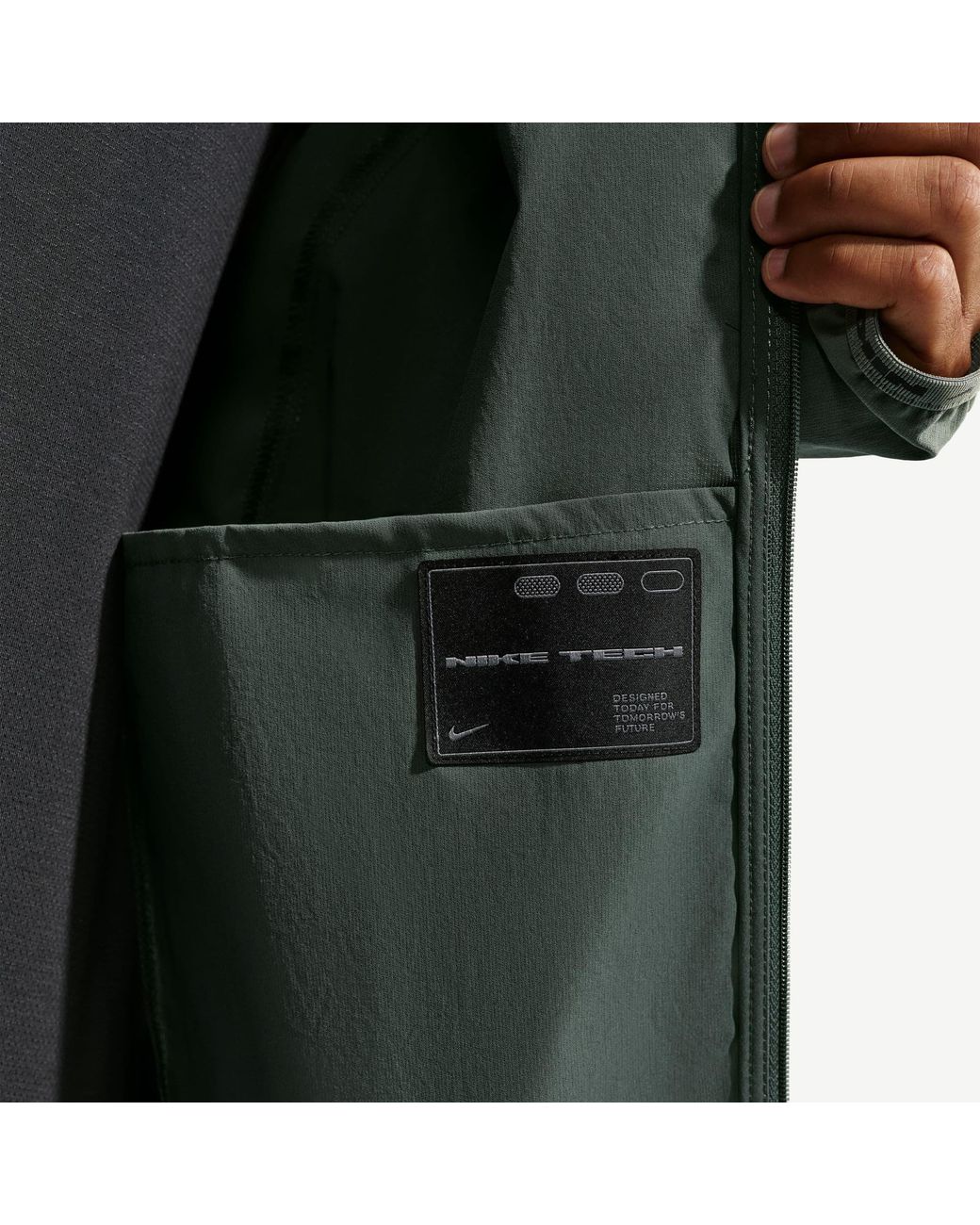 Tech Uomo di Nike in Green da Uomo