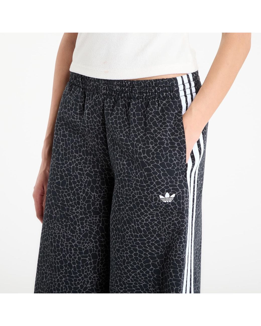 Adidas Originals Black Hosen Adidas Firebird Oversized Aop Denim Pants/ Six
