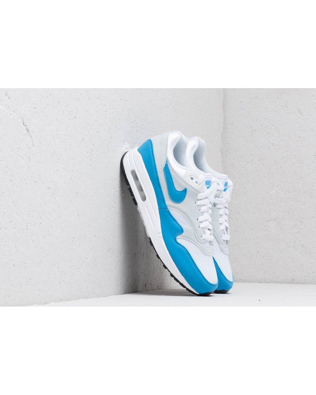 Nike Rubber W Air Max 1 Essential White/ University Blue | Lyst