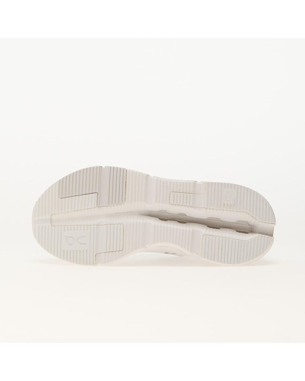 Baskets w cloudnova 2 eur 37.5 On Shoes en coloris White