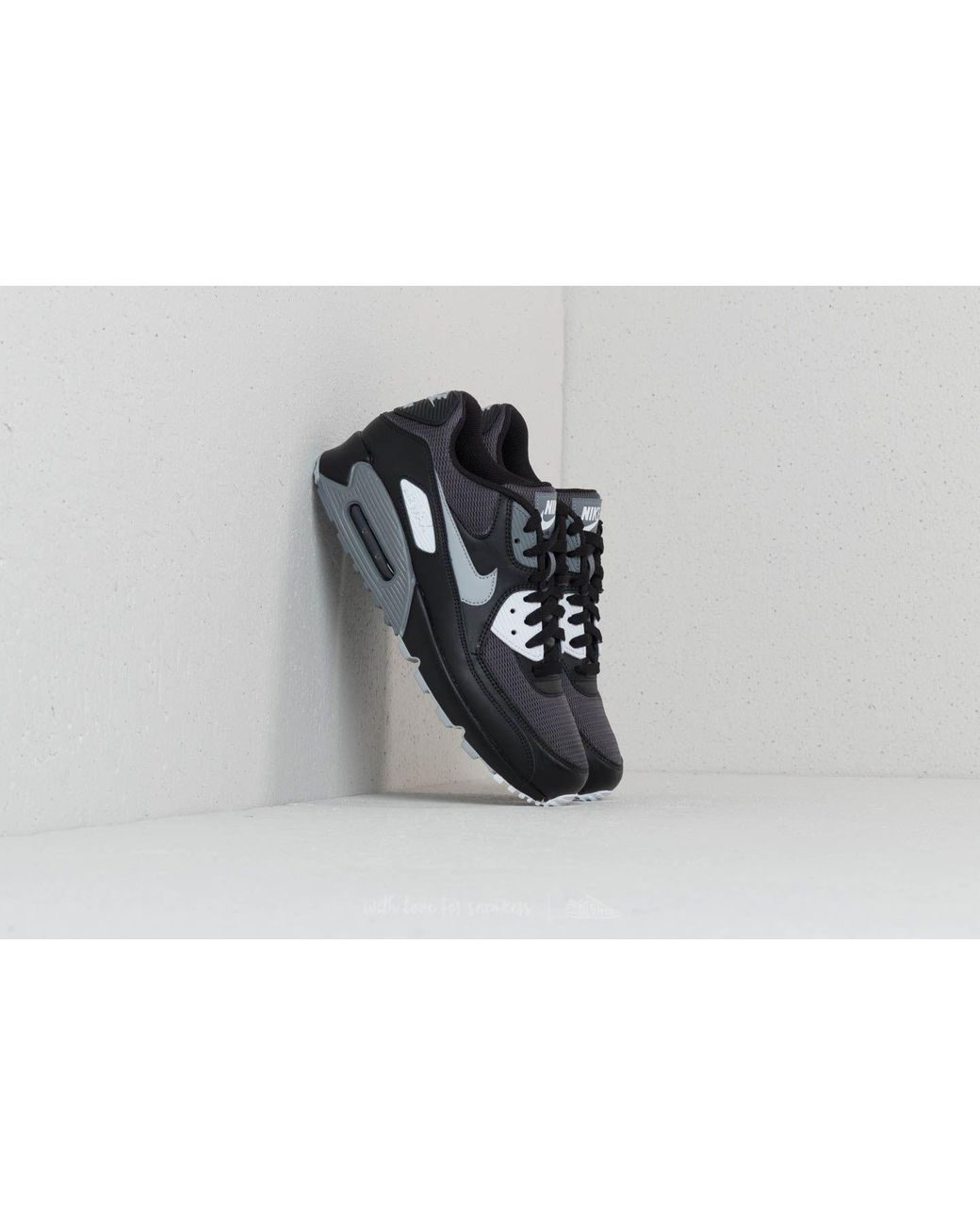 Nike Leather Air Max 90 Essential Black/ Wolf Grey-dark Grey in Gray for  Men | Lyst