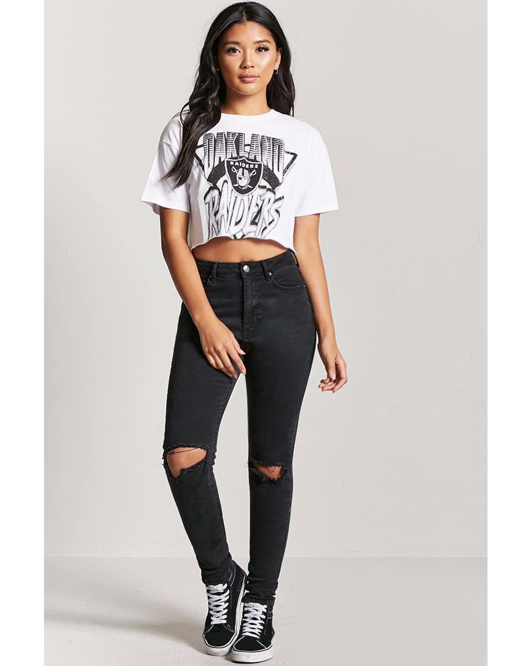 Forever 21 Cotton Nfl Oakland Raiders Graphic Crop Top | Lyst
