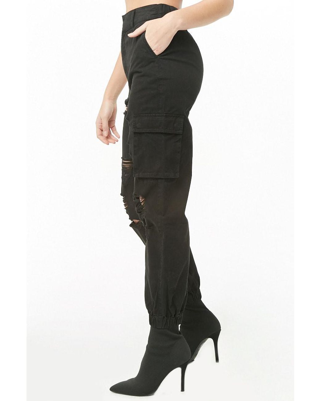Forever 21 distressed cargo joggers hotsell