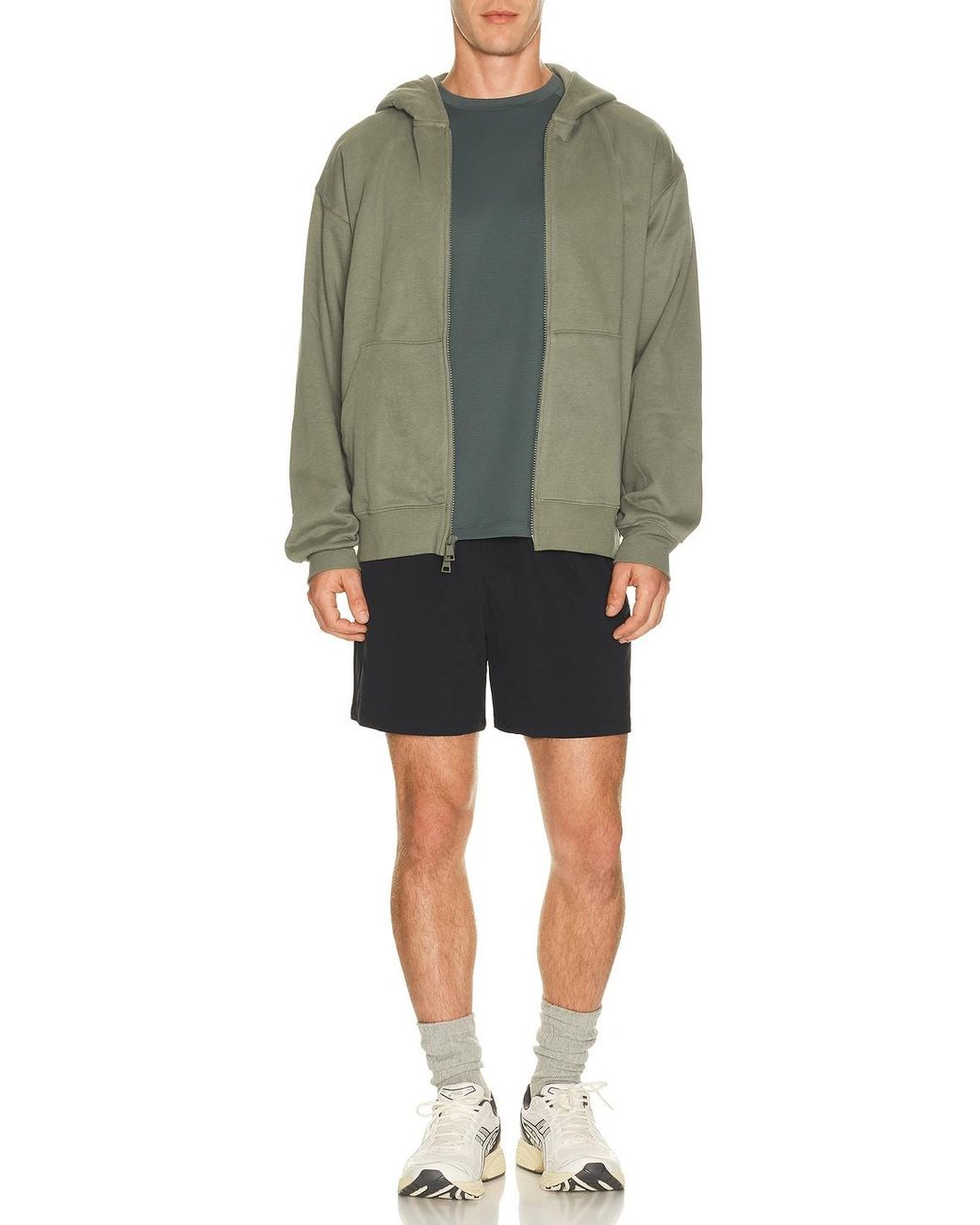Beyond Yoga Green All for men