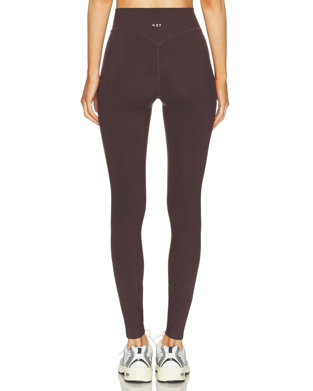 437 Brown The V Legging