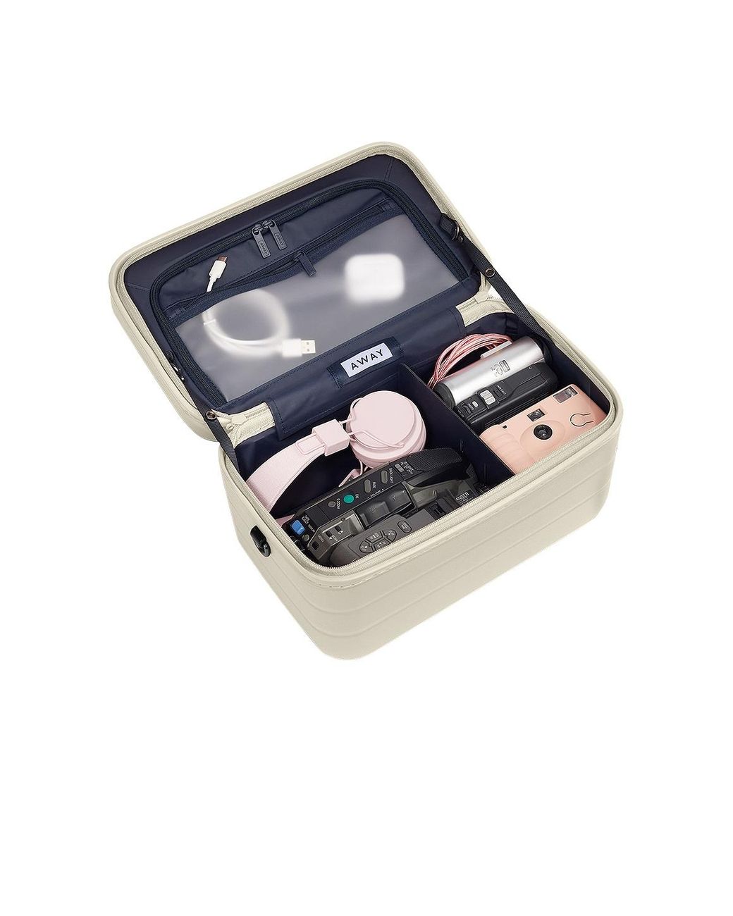 AWAY Natural Train Case