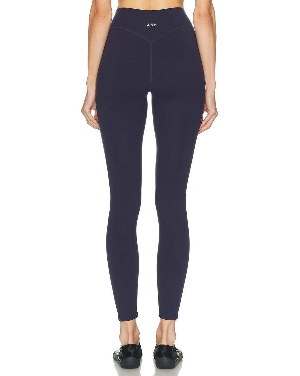 437 Blue The Essentials legging