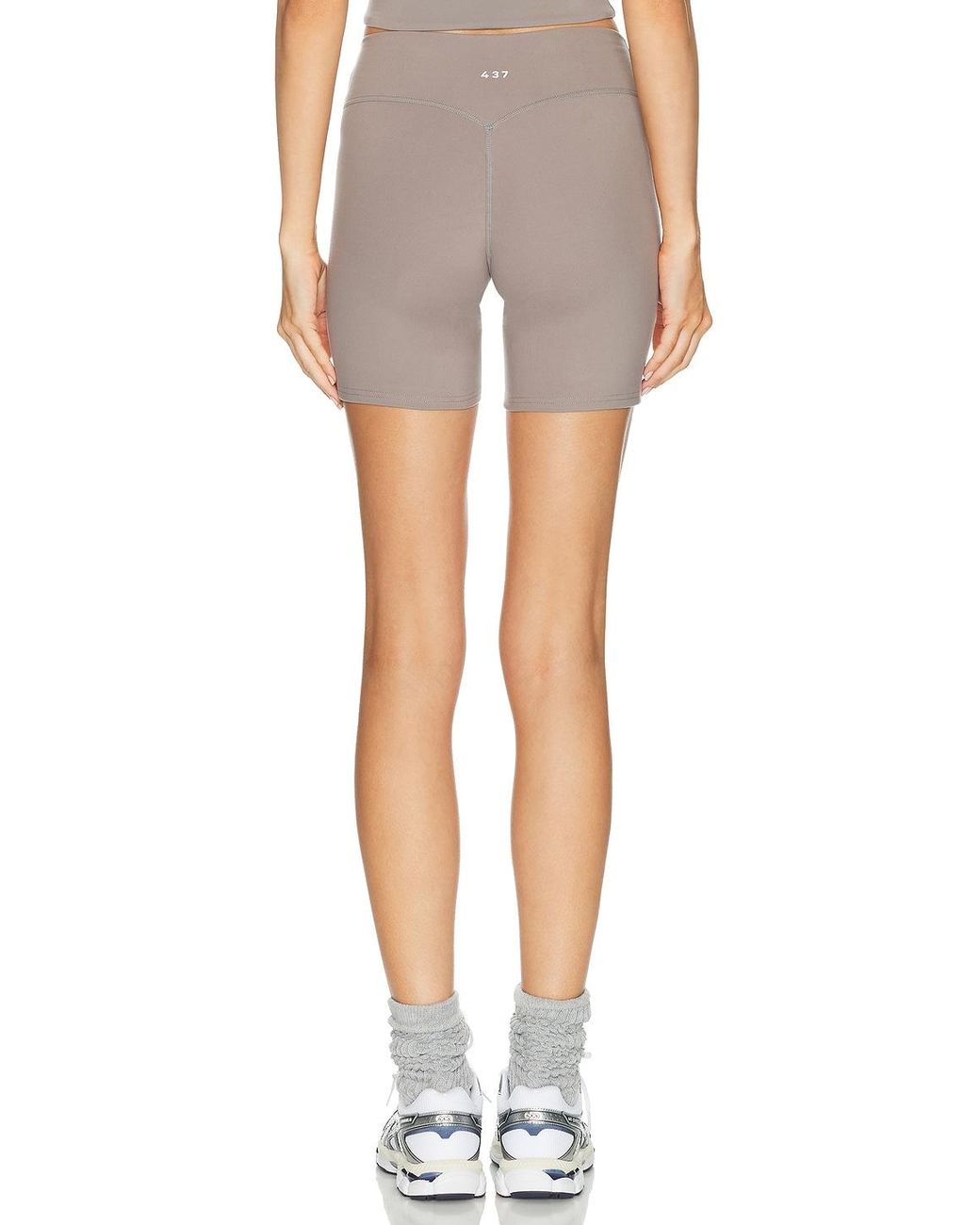 437 Gray The Essentials Short