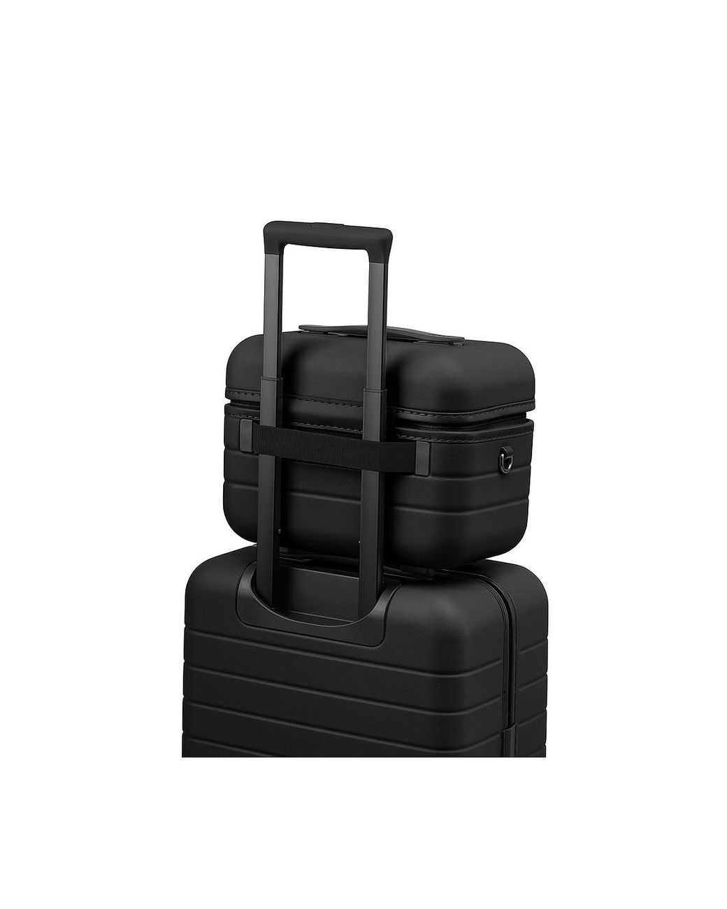 AWAY Black Train Case