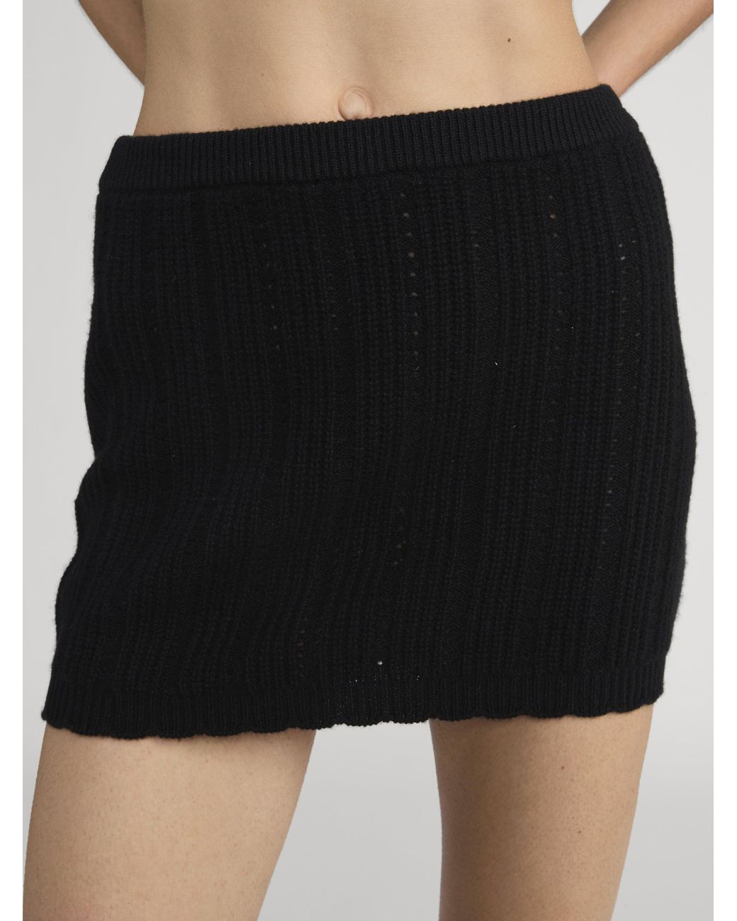 FRAME Black The Getaway Skirt