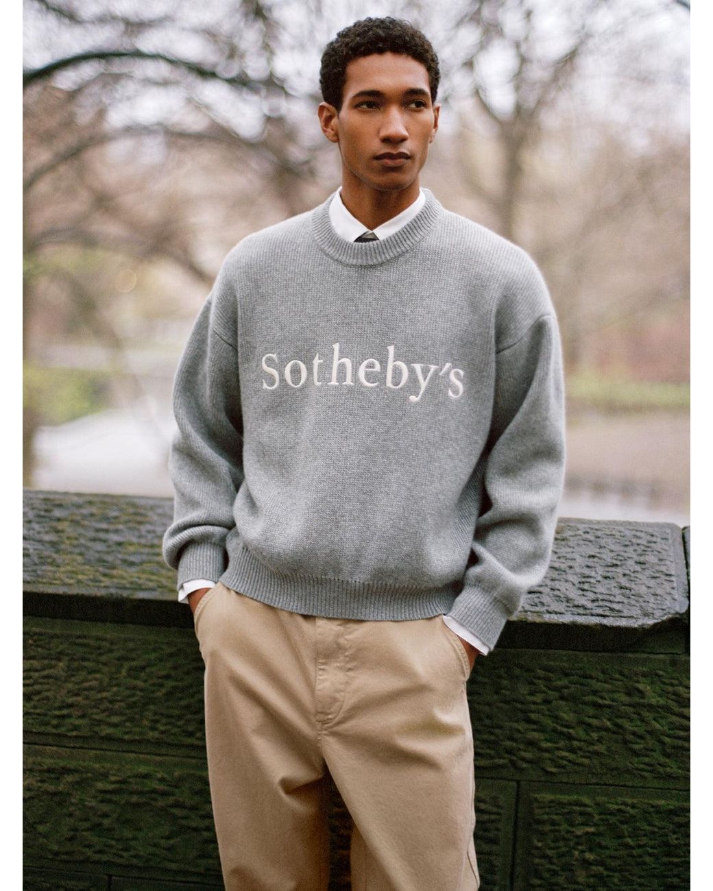 FRAME Gray Sotheby's Cashmere Sweater