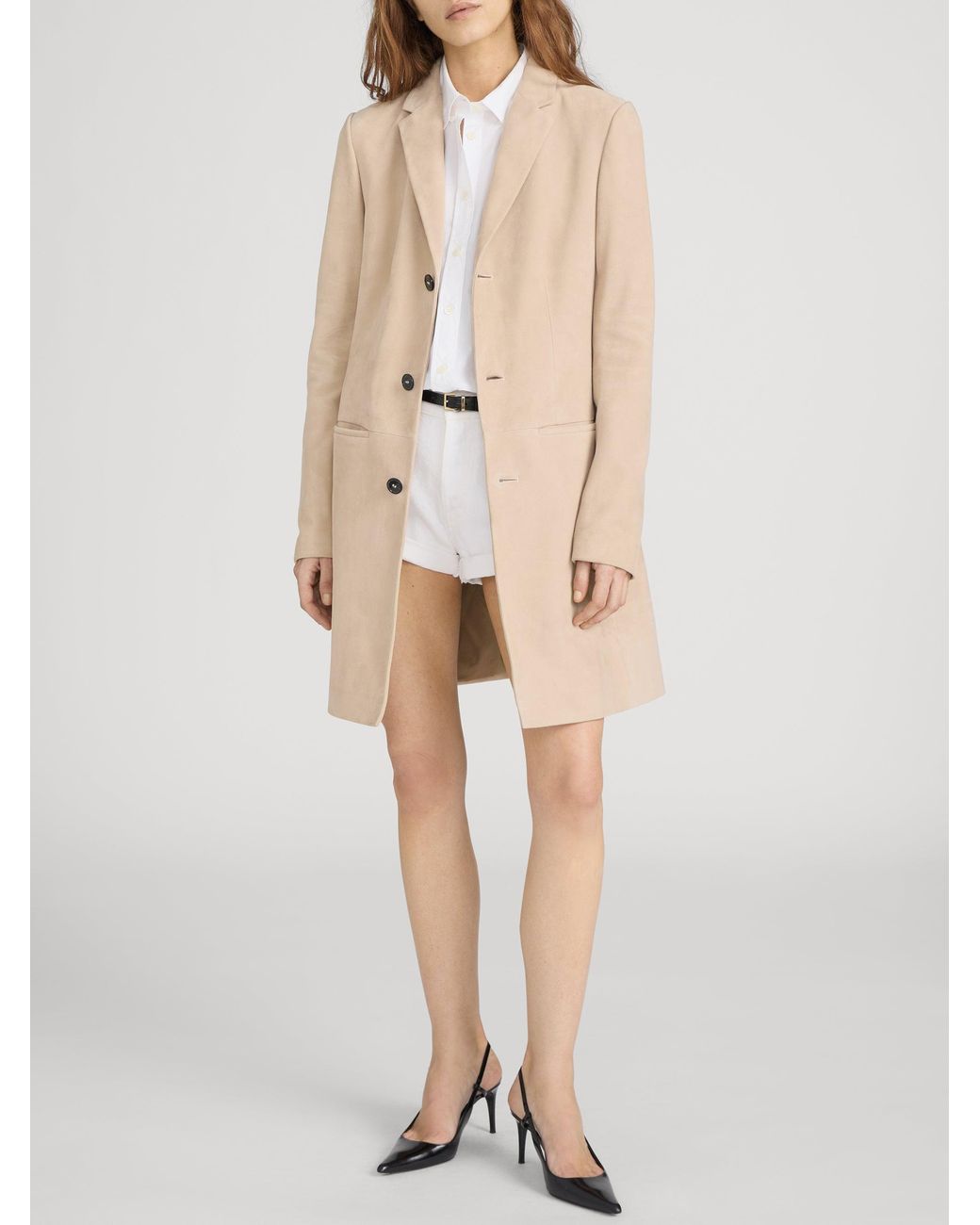 FRAME The Sleek Suede Coat in Natural | Lyst