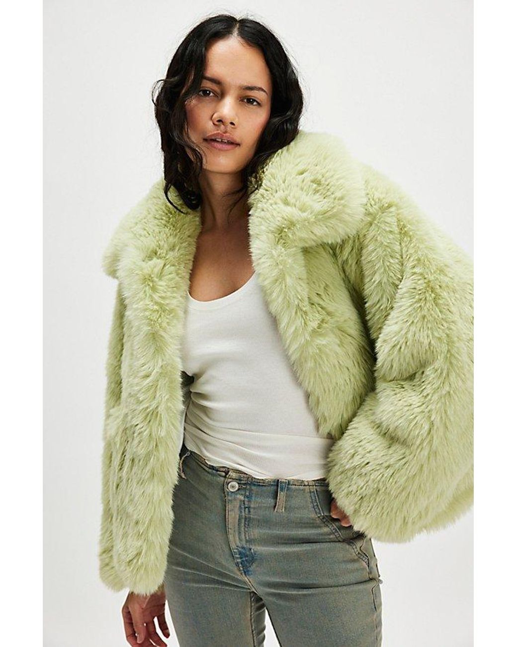Jakke Traci Cropped Faux Fur Coat in Green | Lyst