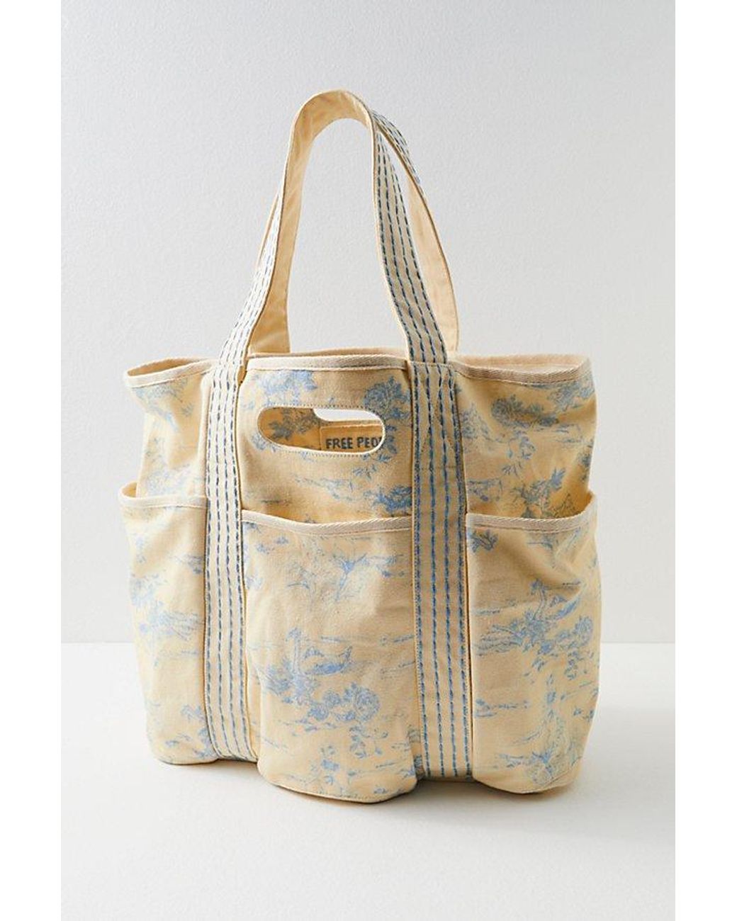 Free People Printed Caravan Tote in Natural | Lyst