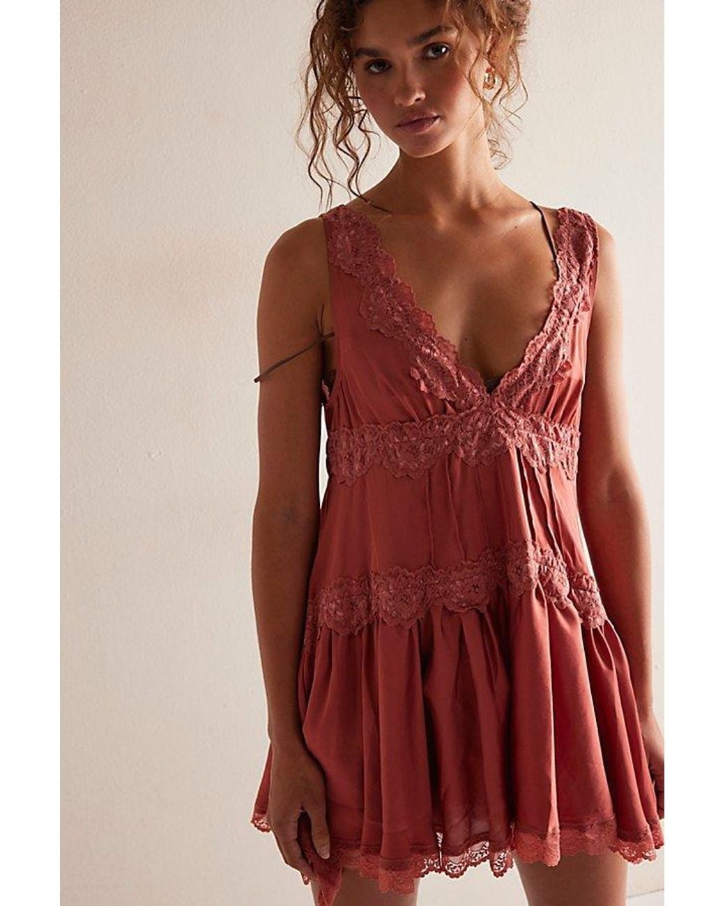 otillie rose halter mini dress Adeline Rose Halter Mini Dress