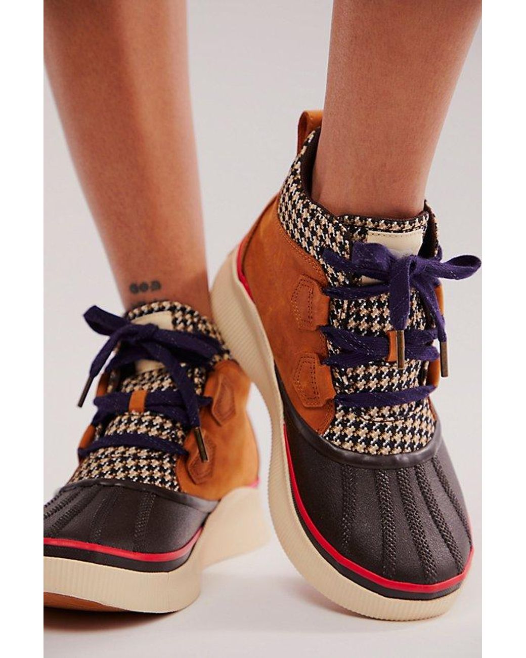 sorel plaid duck boots