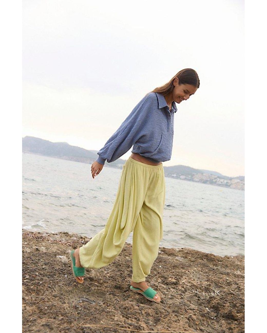 free-est Blue Sandshell Linen Carlie Pants By