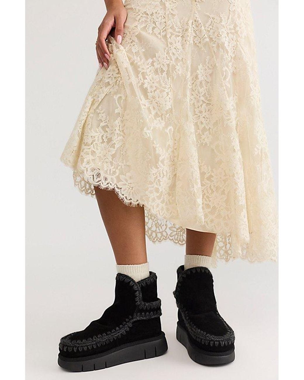 Mou Black Bounce Buckle Boots Shoe