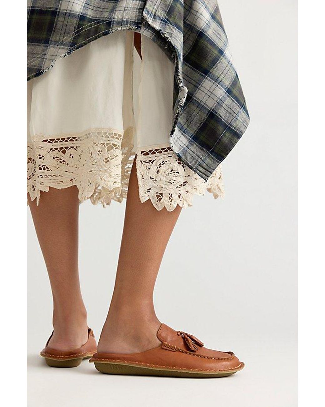 VIBAe Natural Soho Tassel Mules