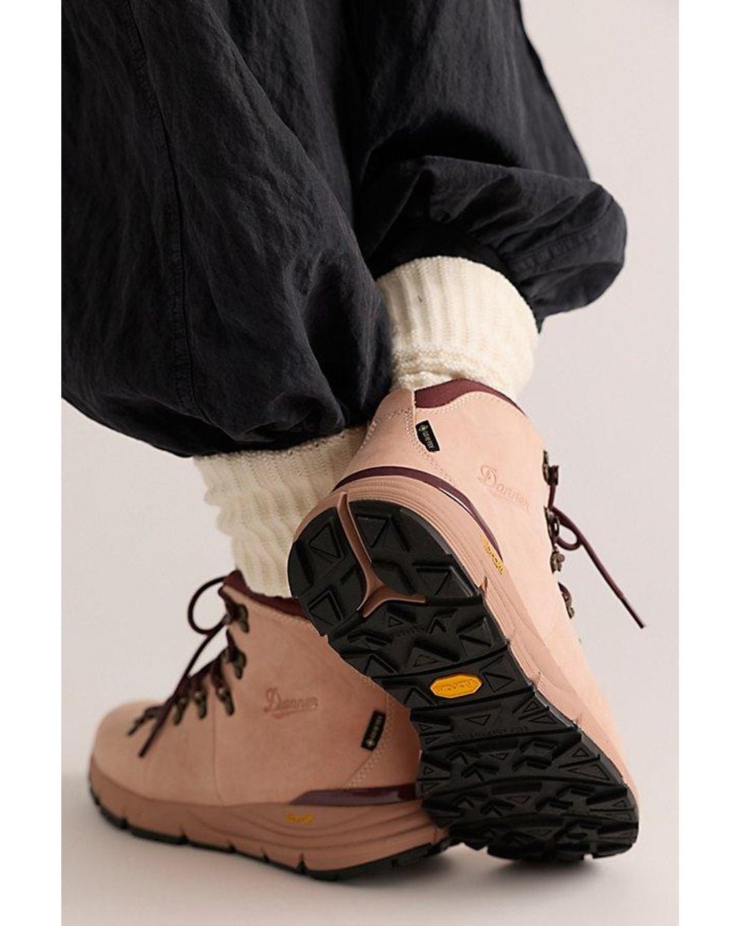 Danner Pink Mountain 600 Leaf Hiking Boots