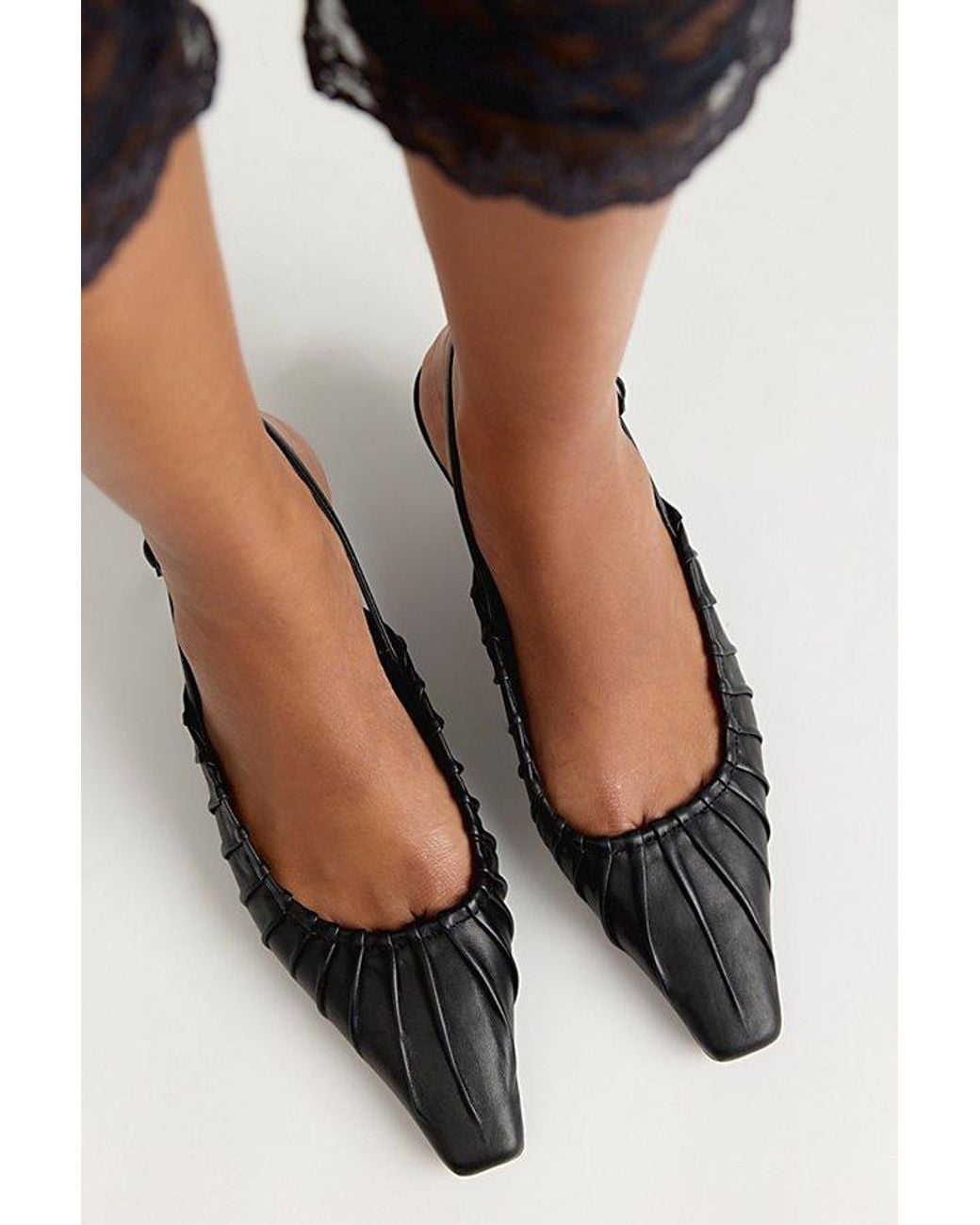 Circus by Sam Edelman Black Katia Slingback Heels By