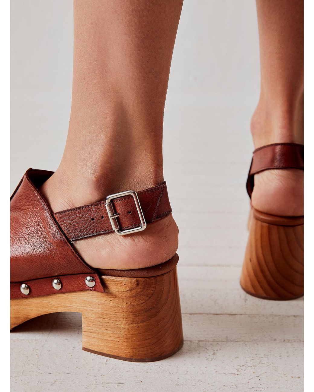 Free People Suvi Studded Clogs in Brown | Lyst display picture 2